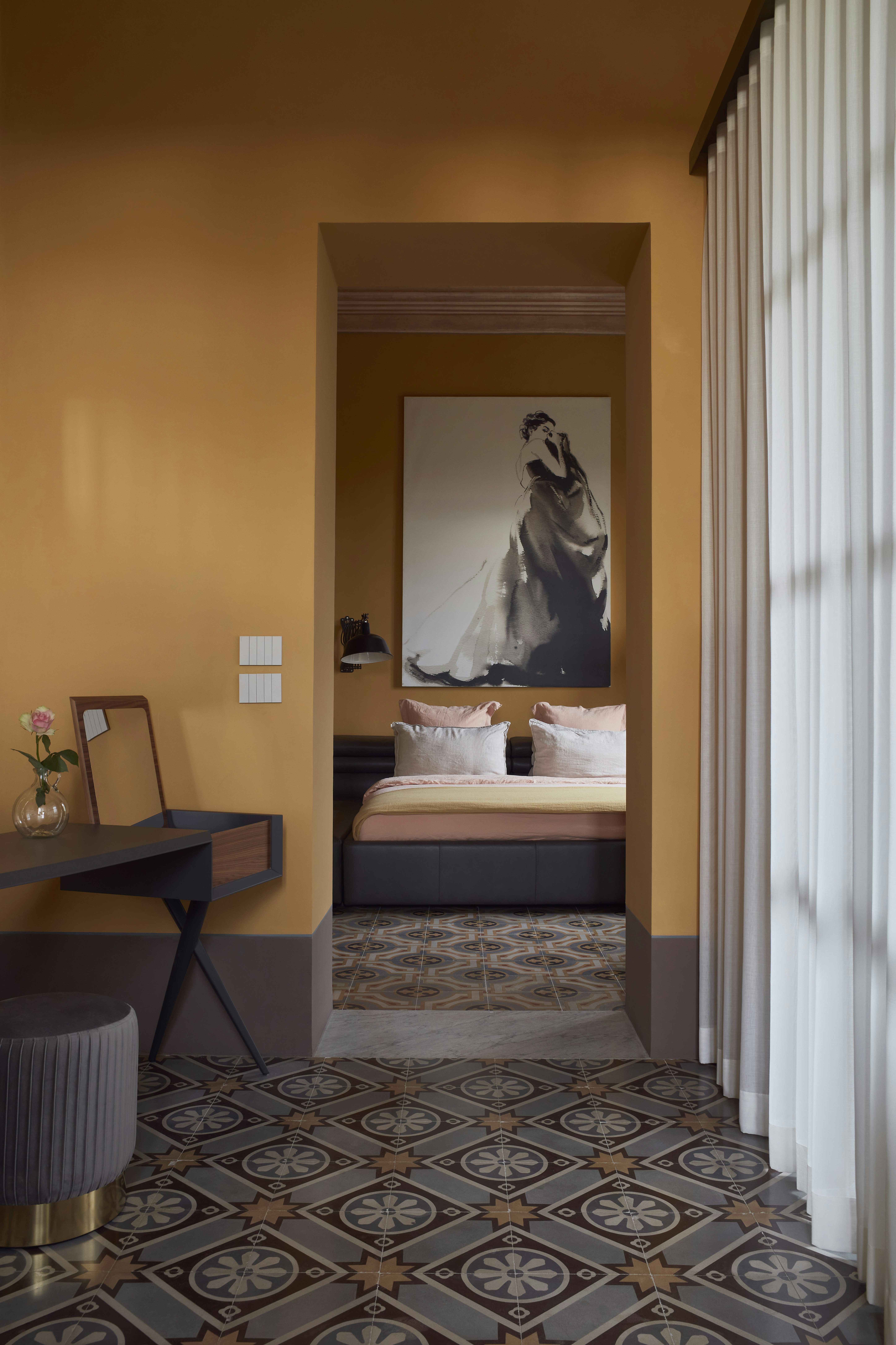 The Queen Superior Executive Suite