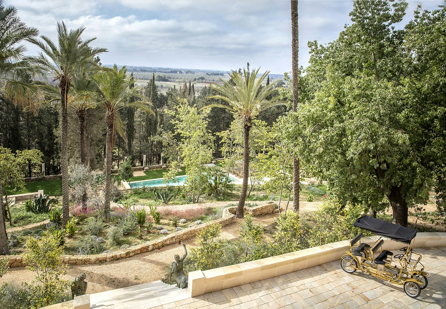Garden and Swimming Pool