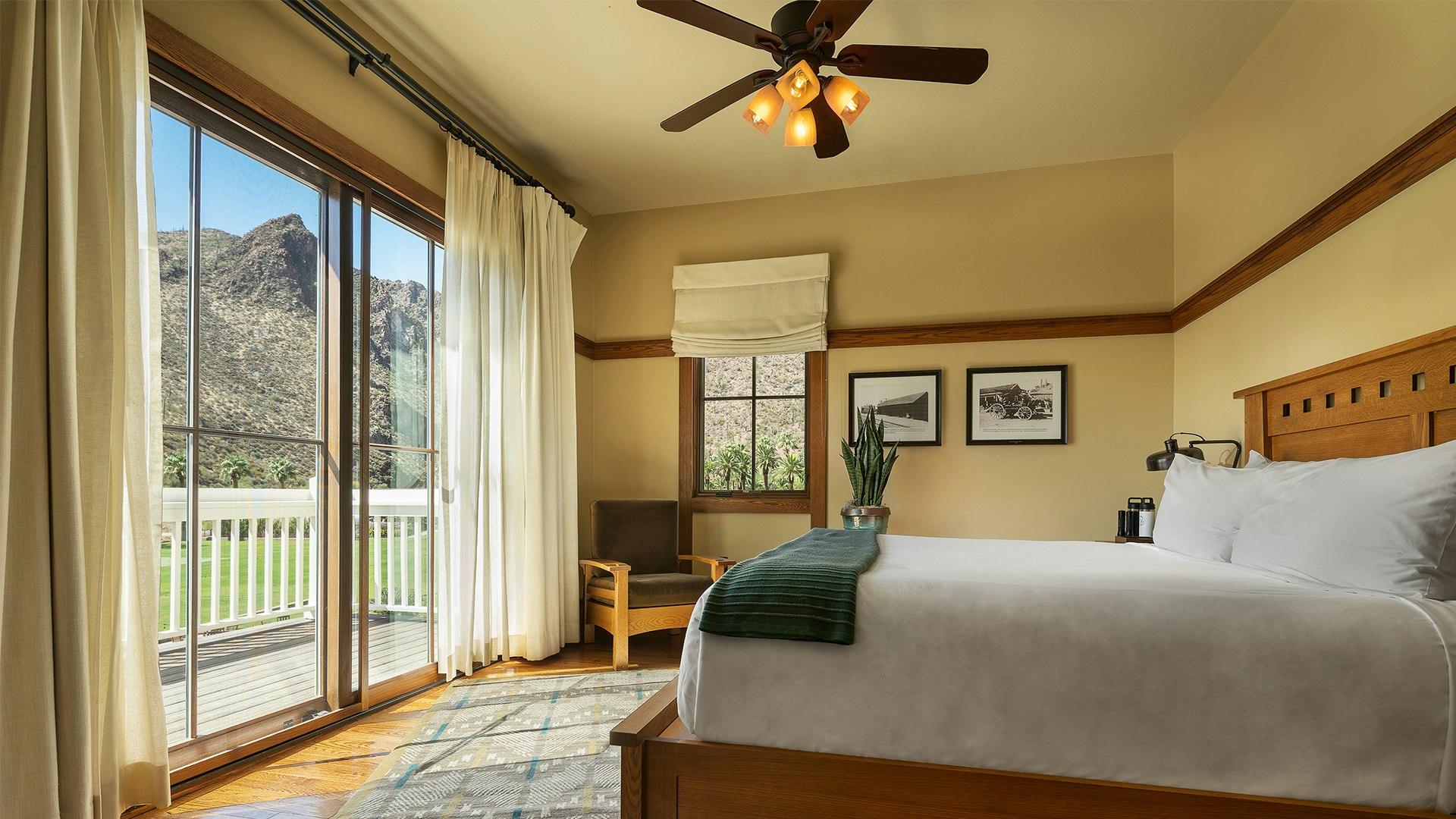 Top of the Lodge - Bedroom