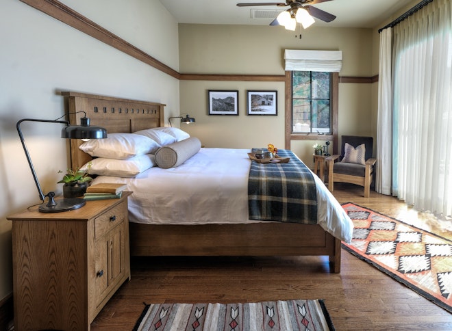 Top of the Lodge - Bedroom