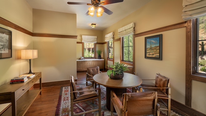 Top of the Lodge - Dining Area