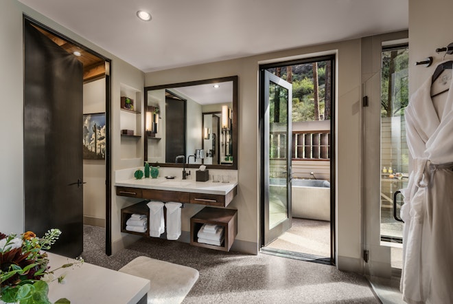 Spring Bungalow - Bathroom