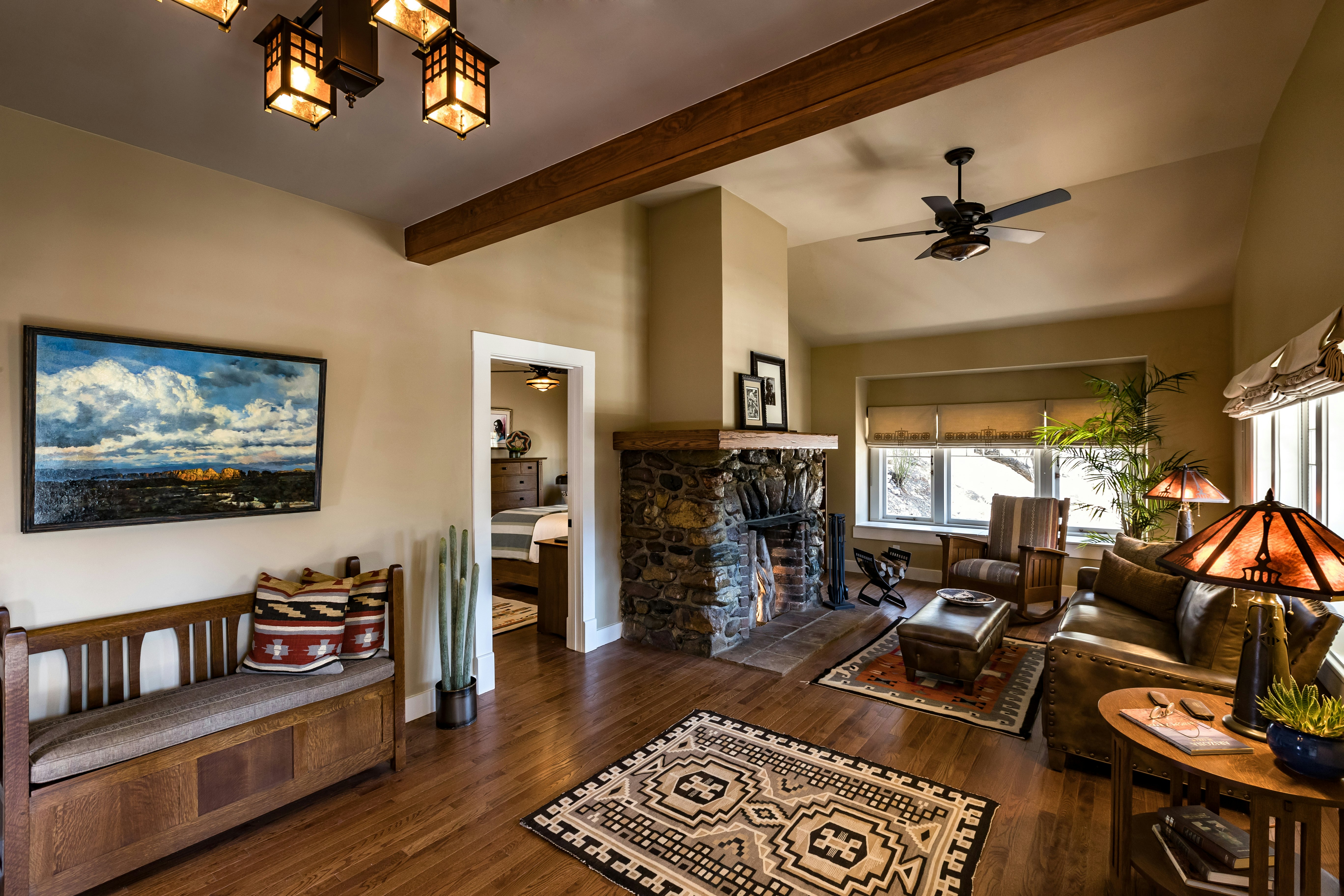 Historic Cottage - Living Area