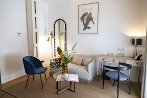 Junior Suite - Living Area