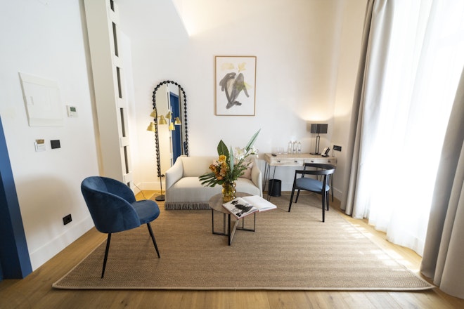 Junior Suite - Living Area