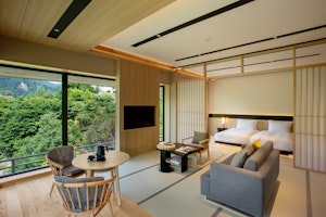 Corner Suite