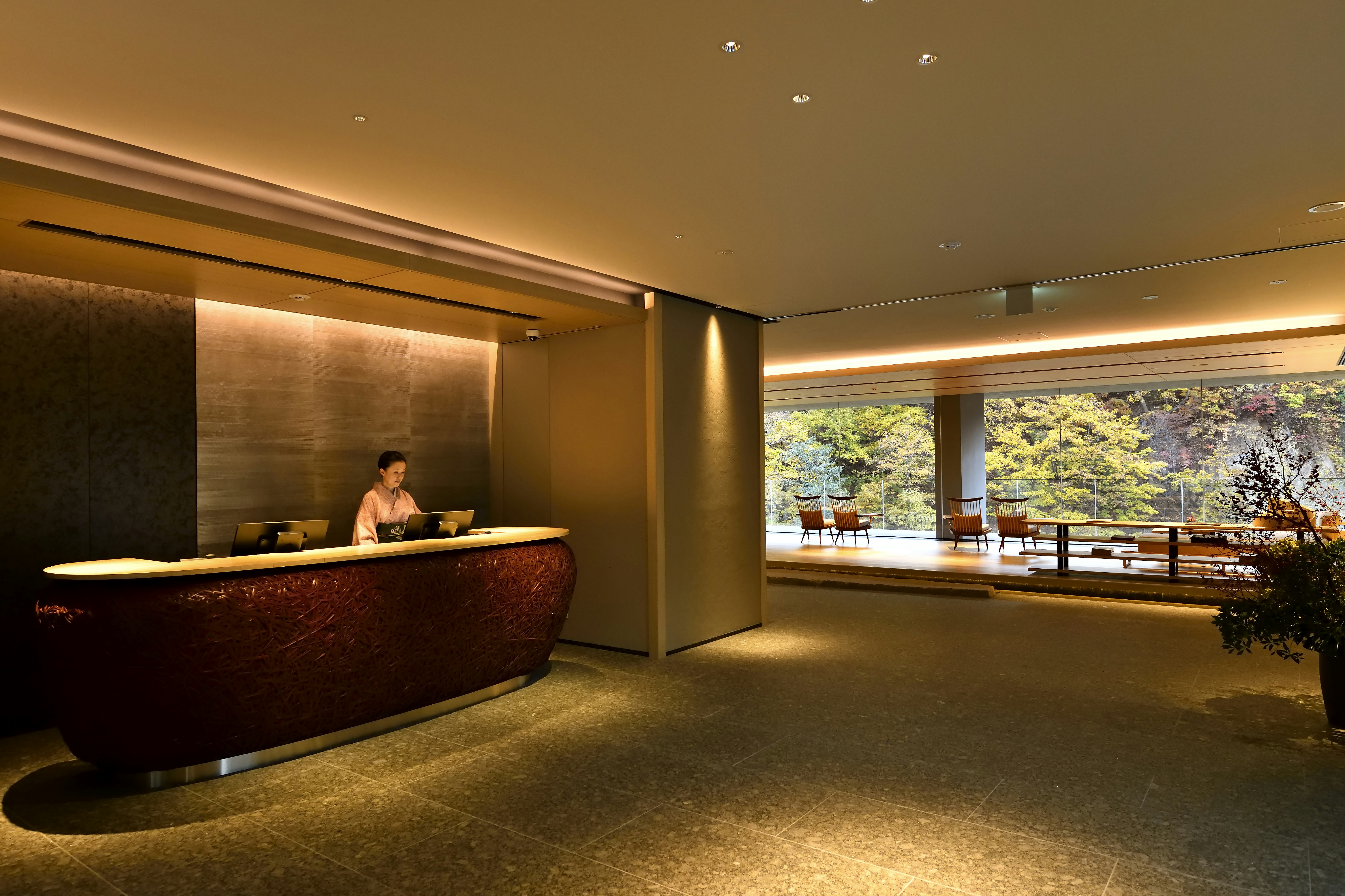 Front Desk And Yukimidai