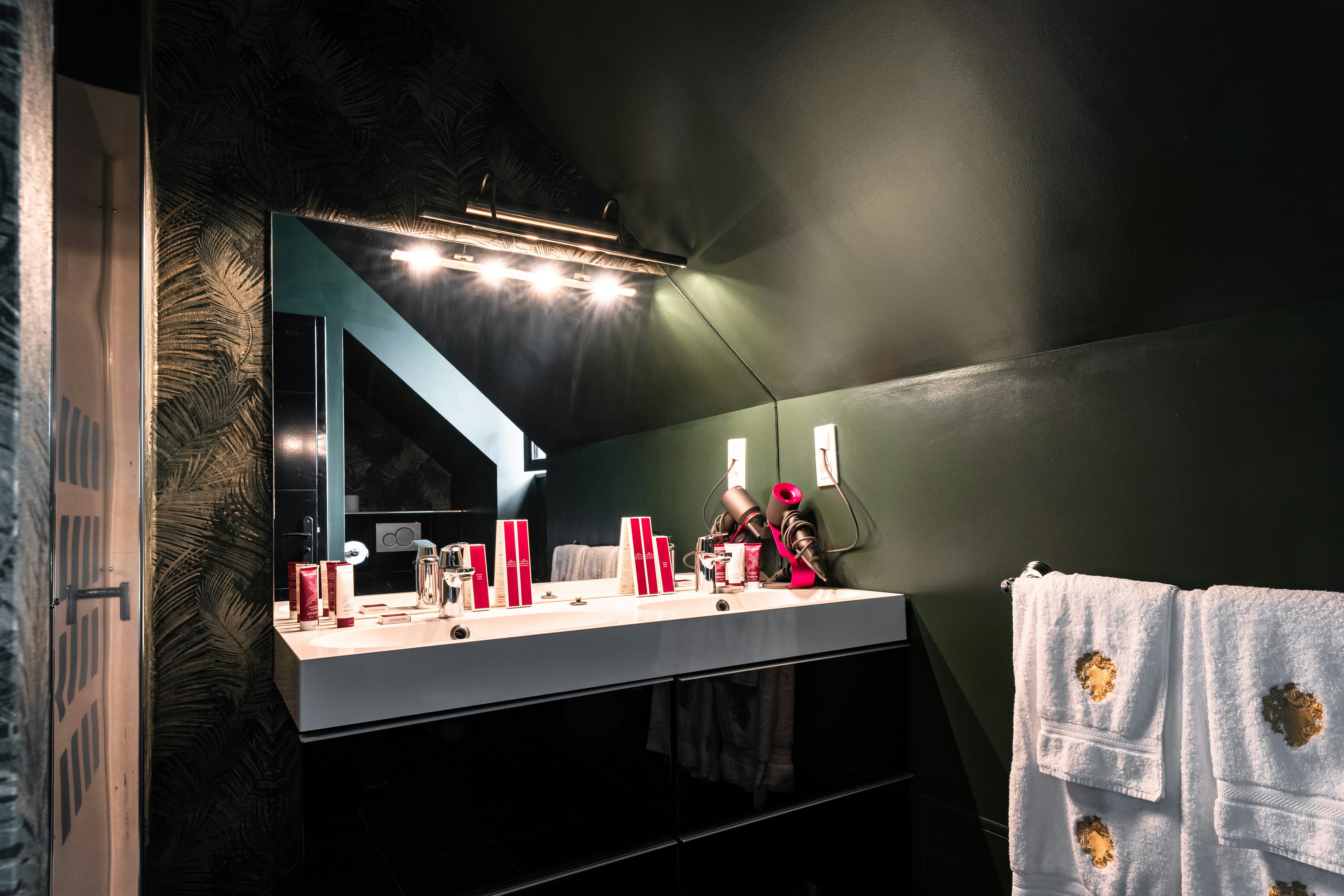 Apartment - Bathroom