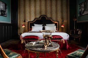 Minuit A Paris - Bedroom