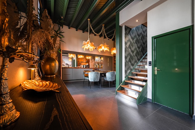 Palais Du Maharaja - Corridor & Kitchen