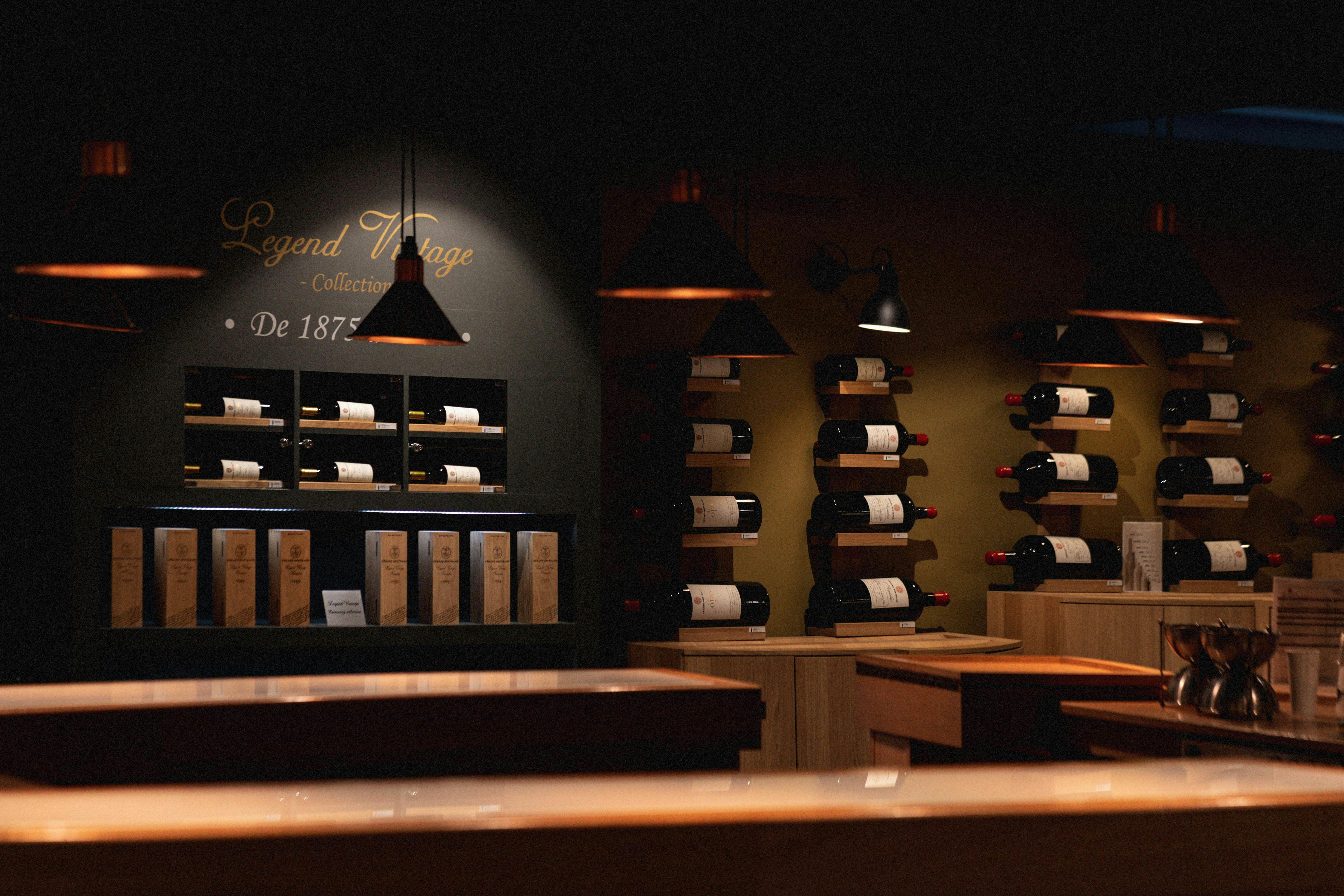 Le Ch_teau Wine Shop
