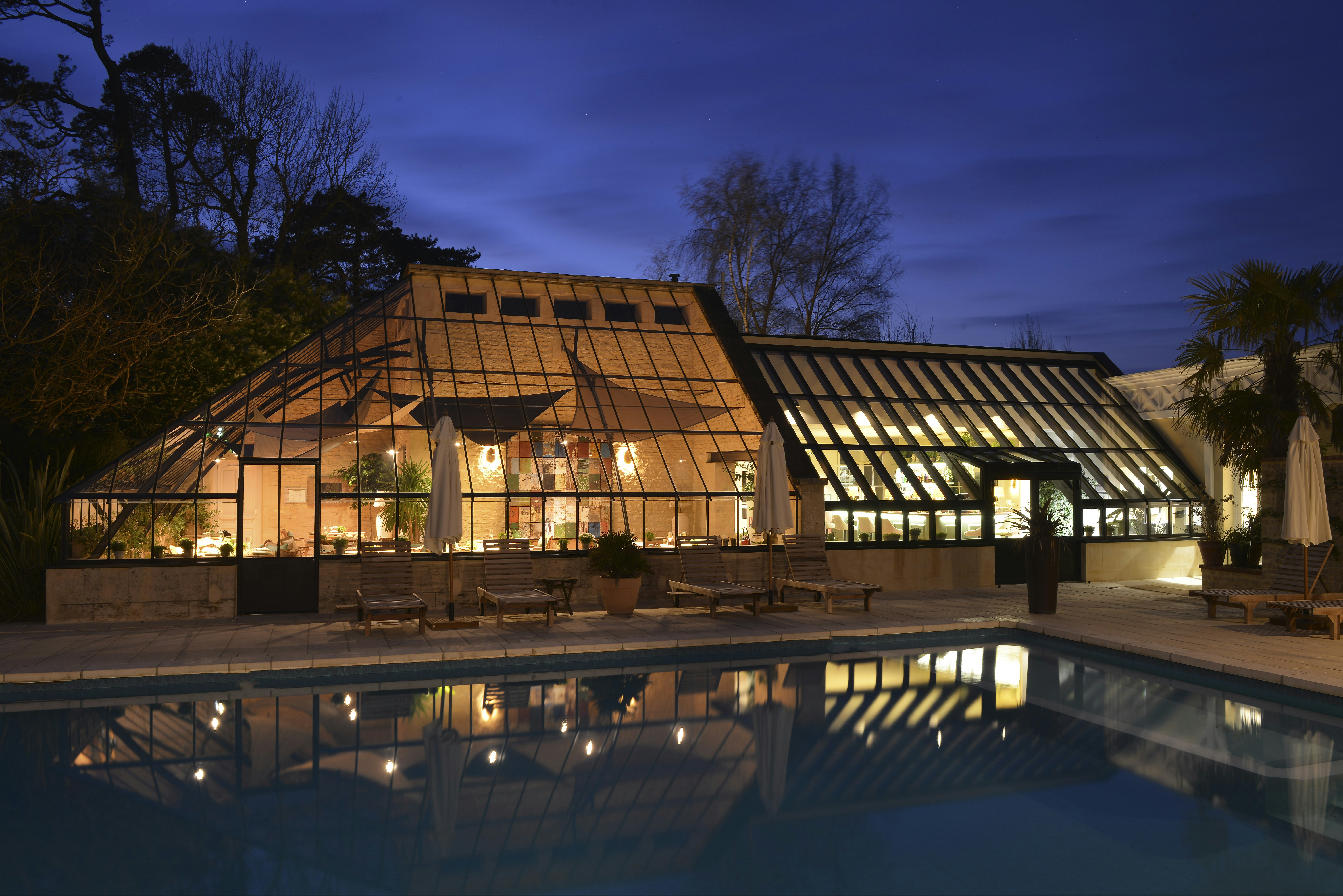 Outdoor Swimming Pool