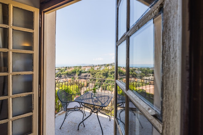 Deluxe Balcony - Balcony