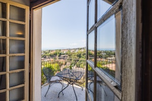 Deluxe Balcony - Balcony