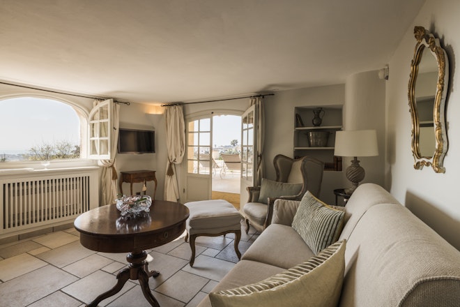 Suite Terrace - Living Area