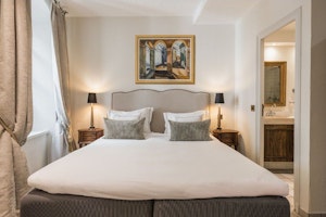 Superior - Bedroom