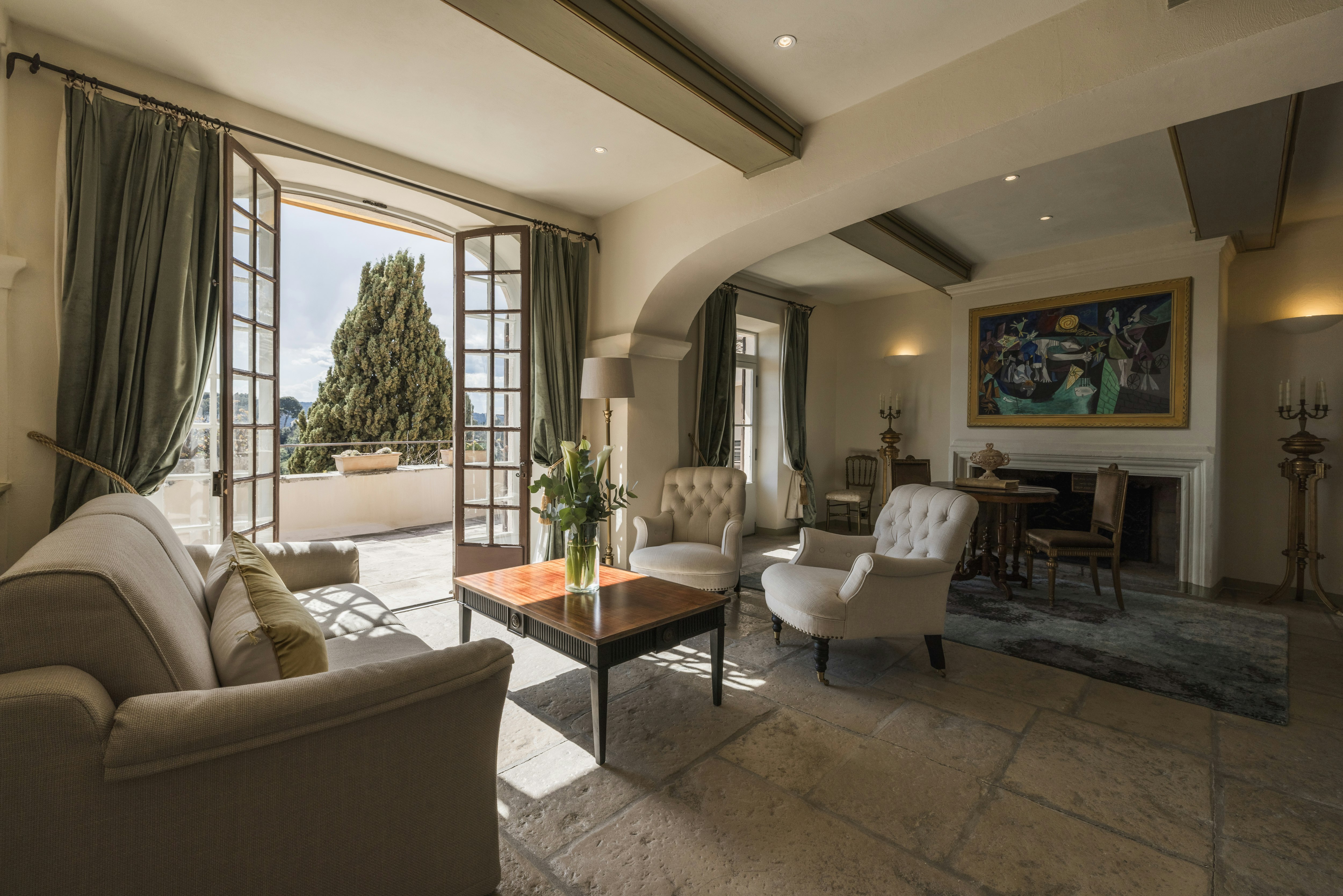 Prestige Suite - Living Area