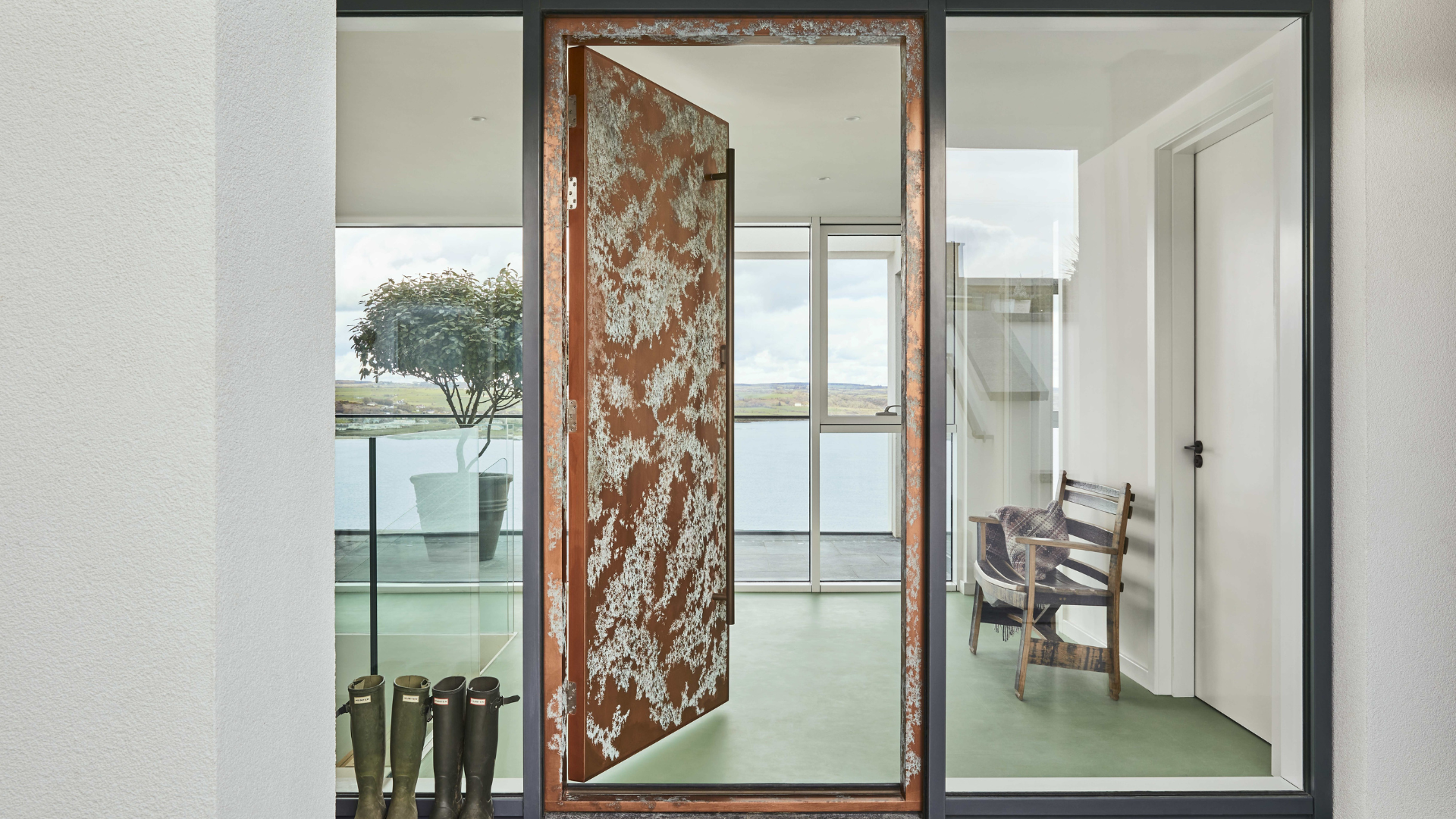 Entrance to Cliff Beach House