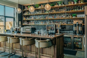 Simona's Coffee and Cocktail Bar