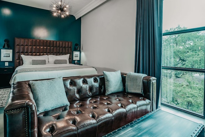 Studio King - Bedroom