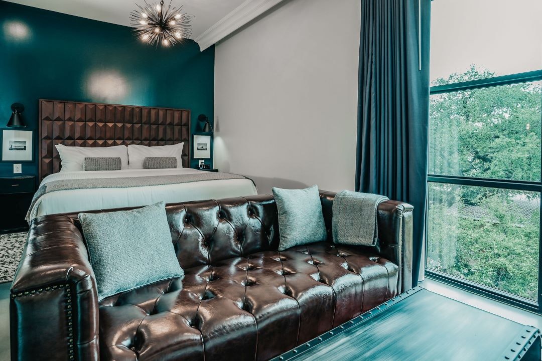 Studio King - Bedroom