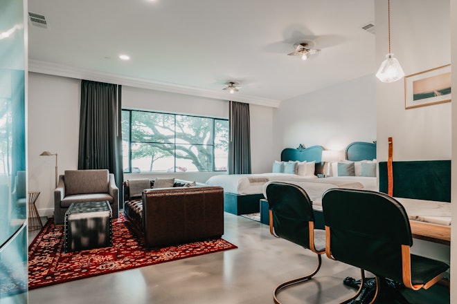 Studio Double - Bedroom