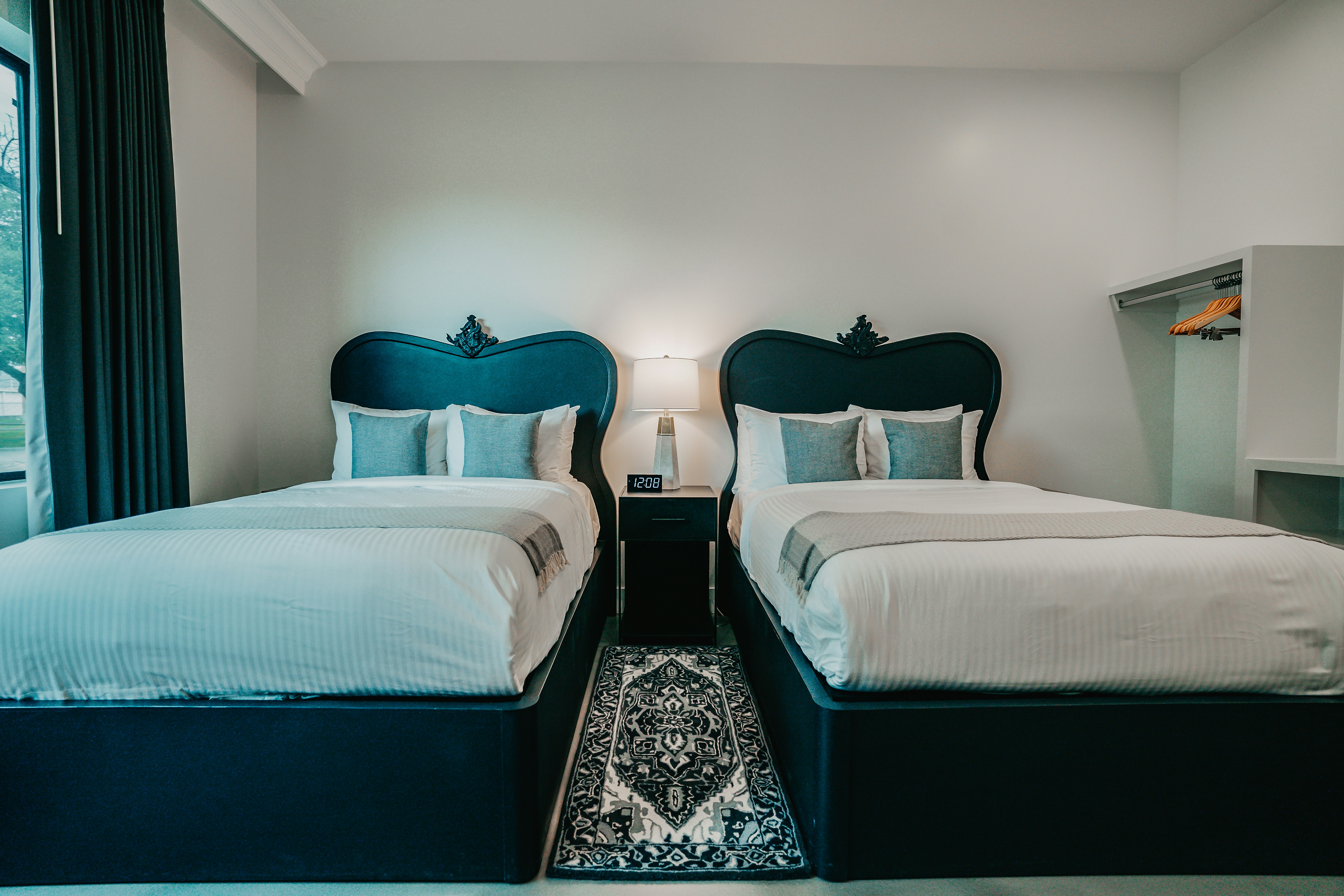 Studio Double - Bedroom