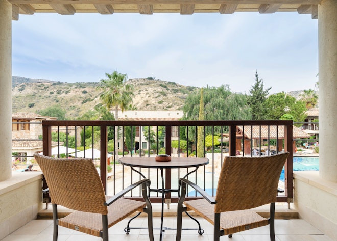 Executive Suite Side Sea View Balcony