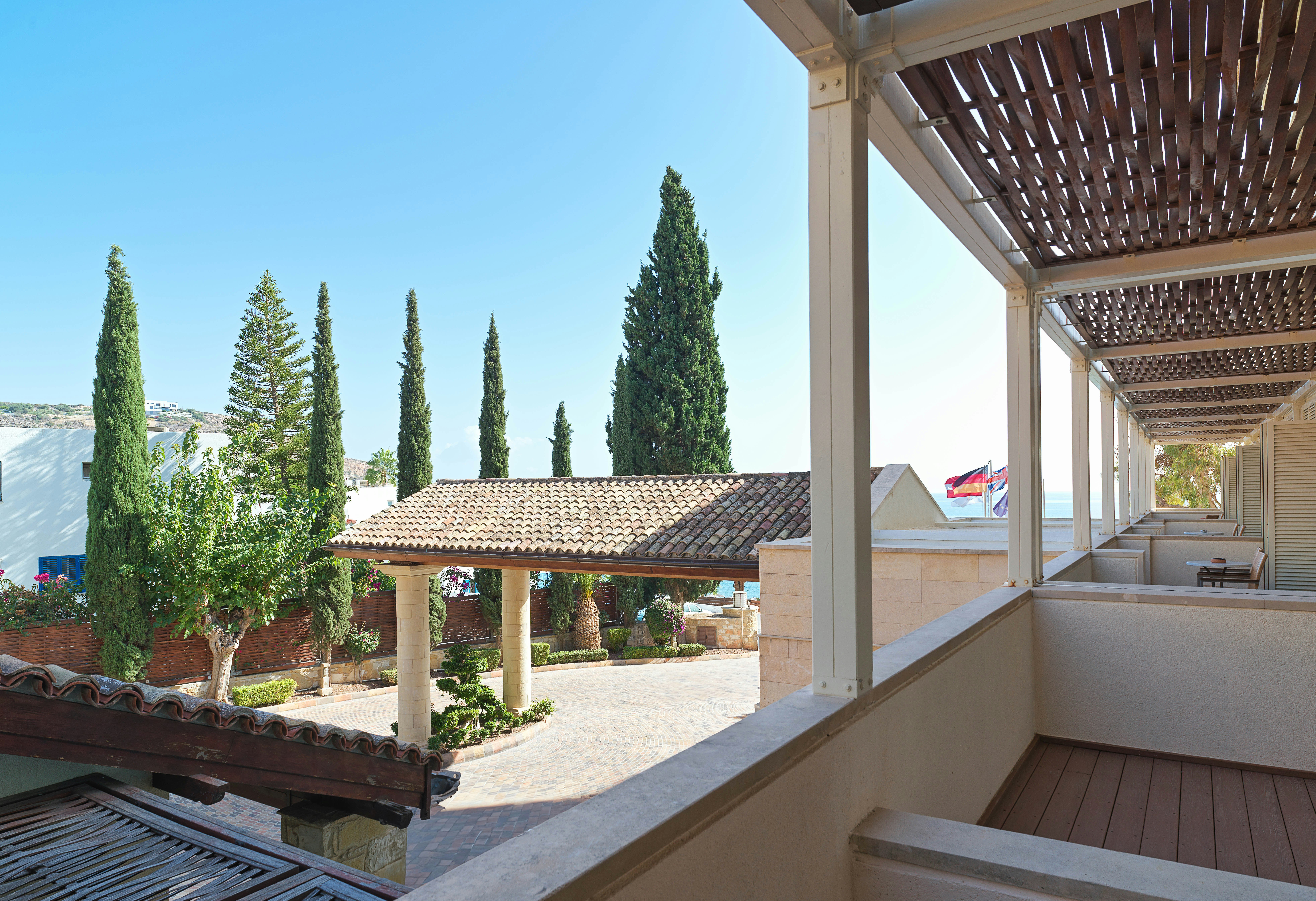 One Bedroom Suite Inland View Balcony