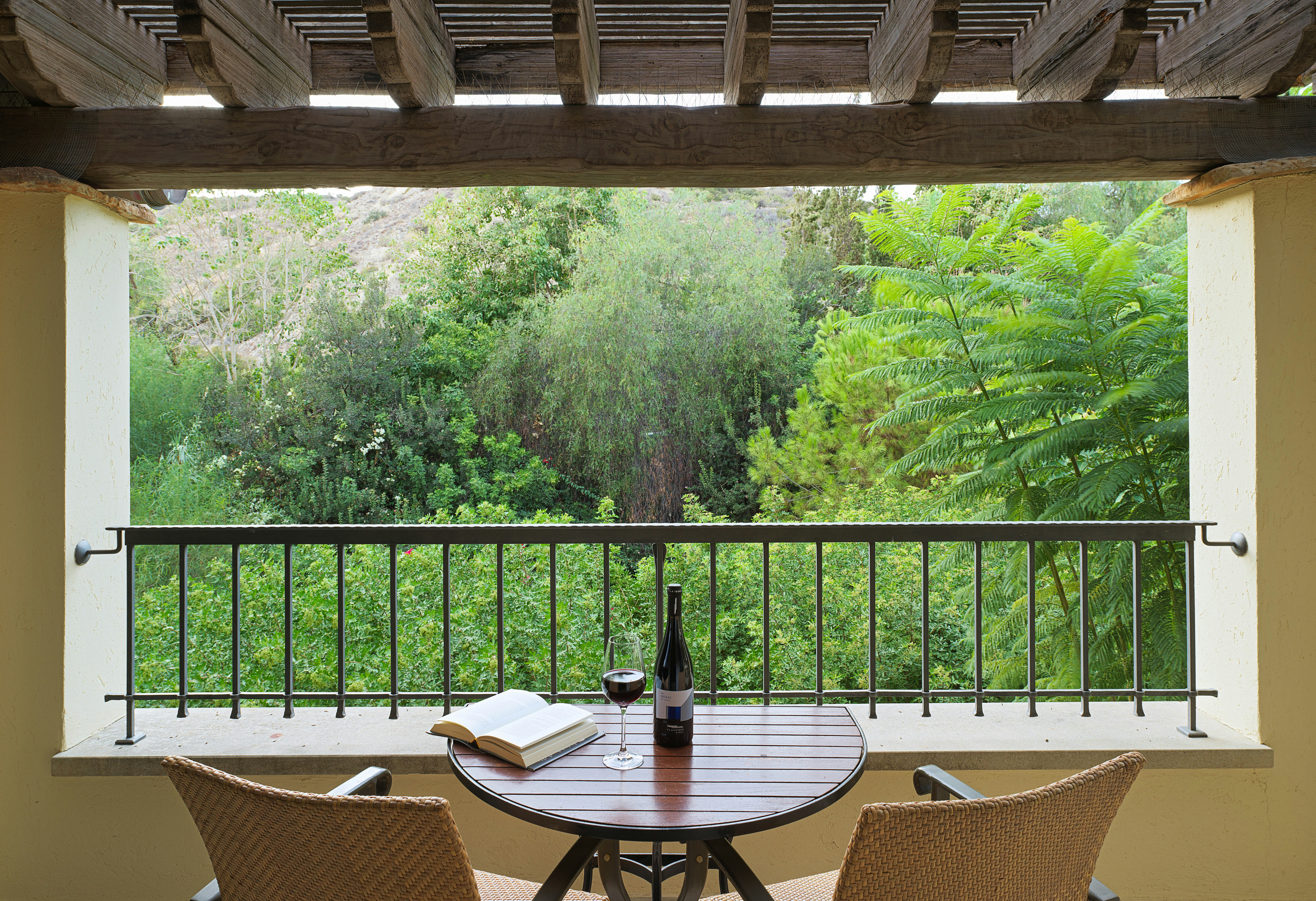One Bedroom Suite Garden View Balcony
