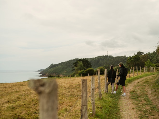 trekking