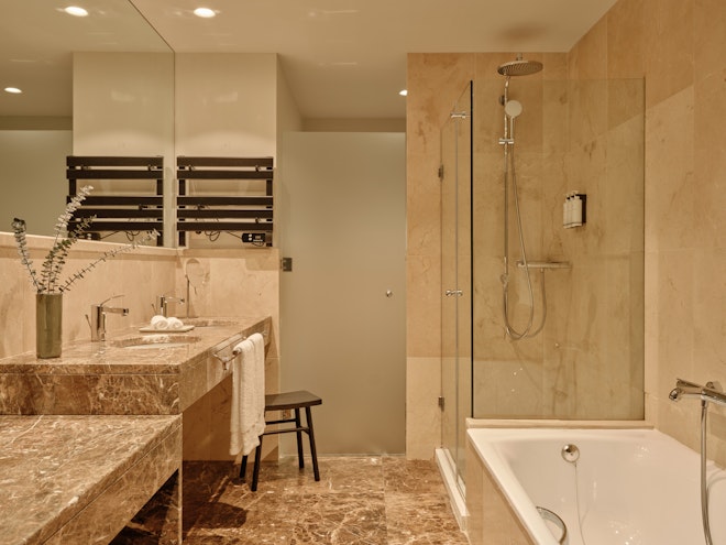 Premier Room PDL