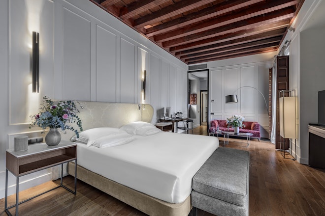 Palace Room - Bedroom
