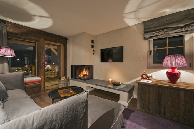 Deluxe Room with fire place