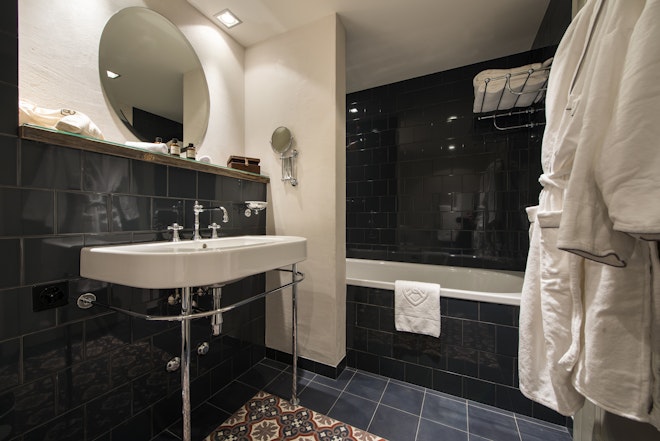 Superior Room Bathroom