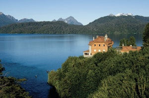 Correntoso Lake & River Hotel