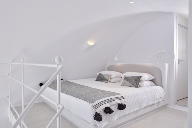 Cosmo Villa - Bedroom