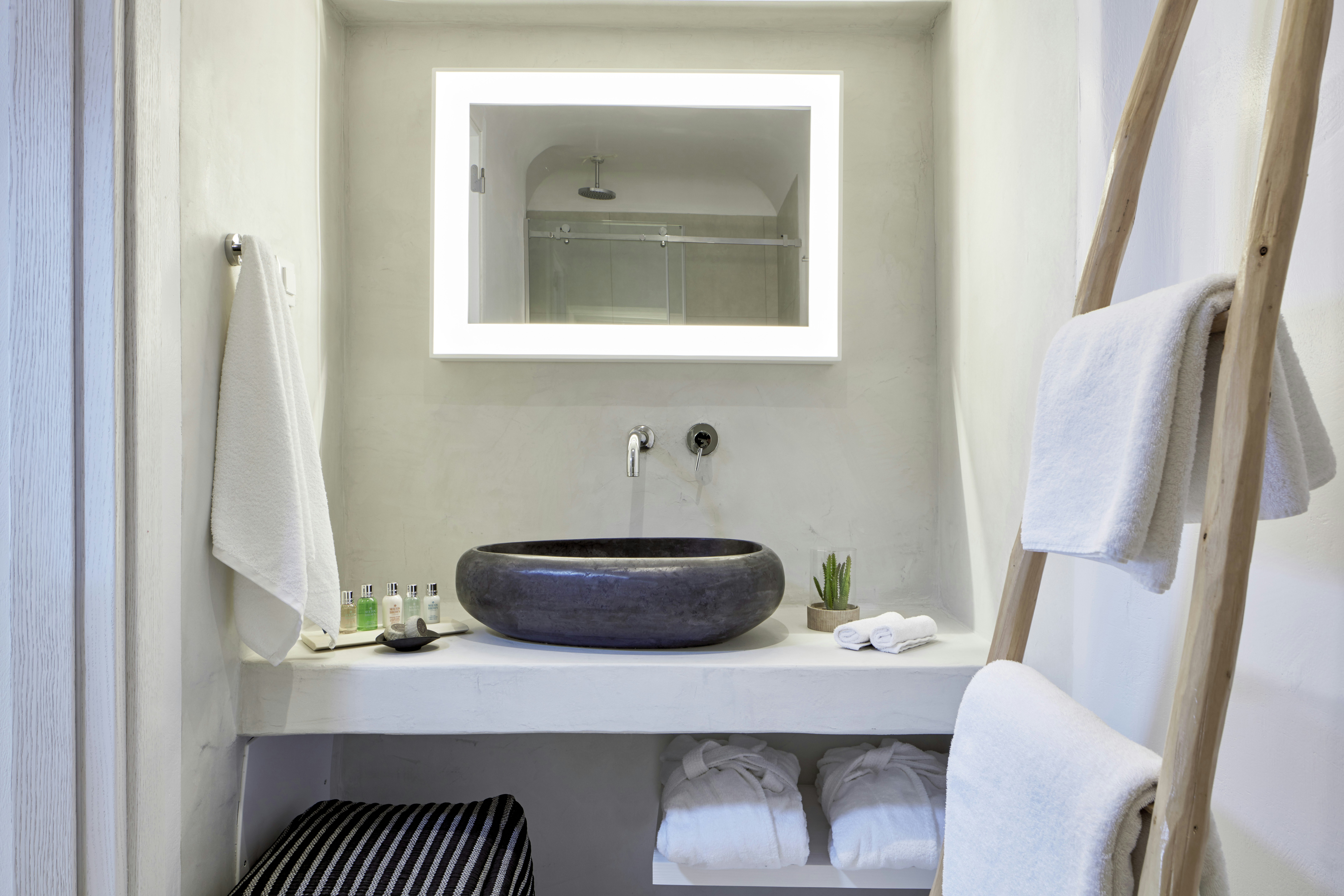 Superior Room - Bathroom