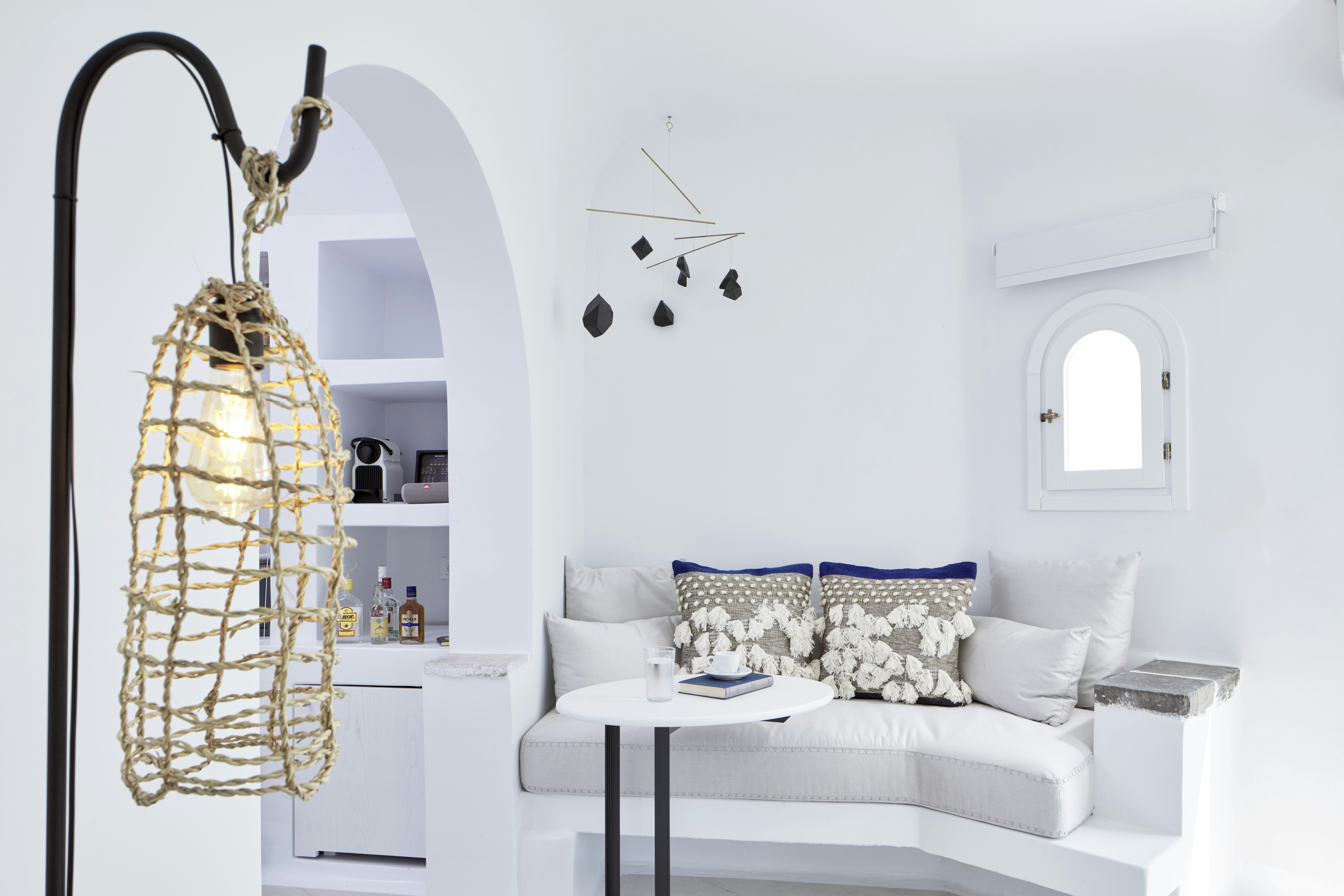 Cosmo Honeymoon Suite - Living Area