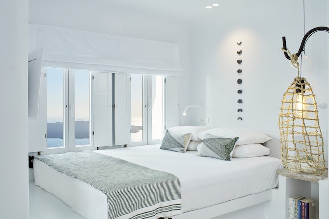 Cosmo Honeymoon Suite - Bedroom