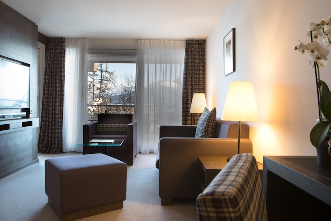 Prestige Suite - Living Area
