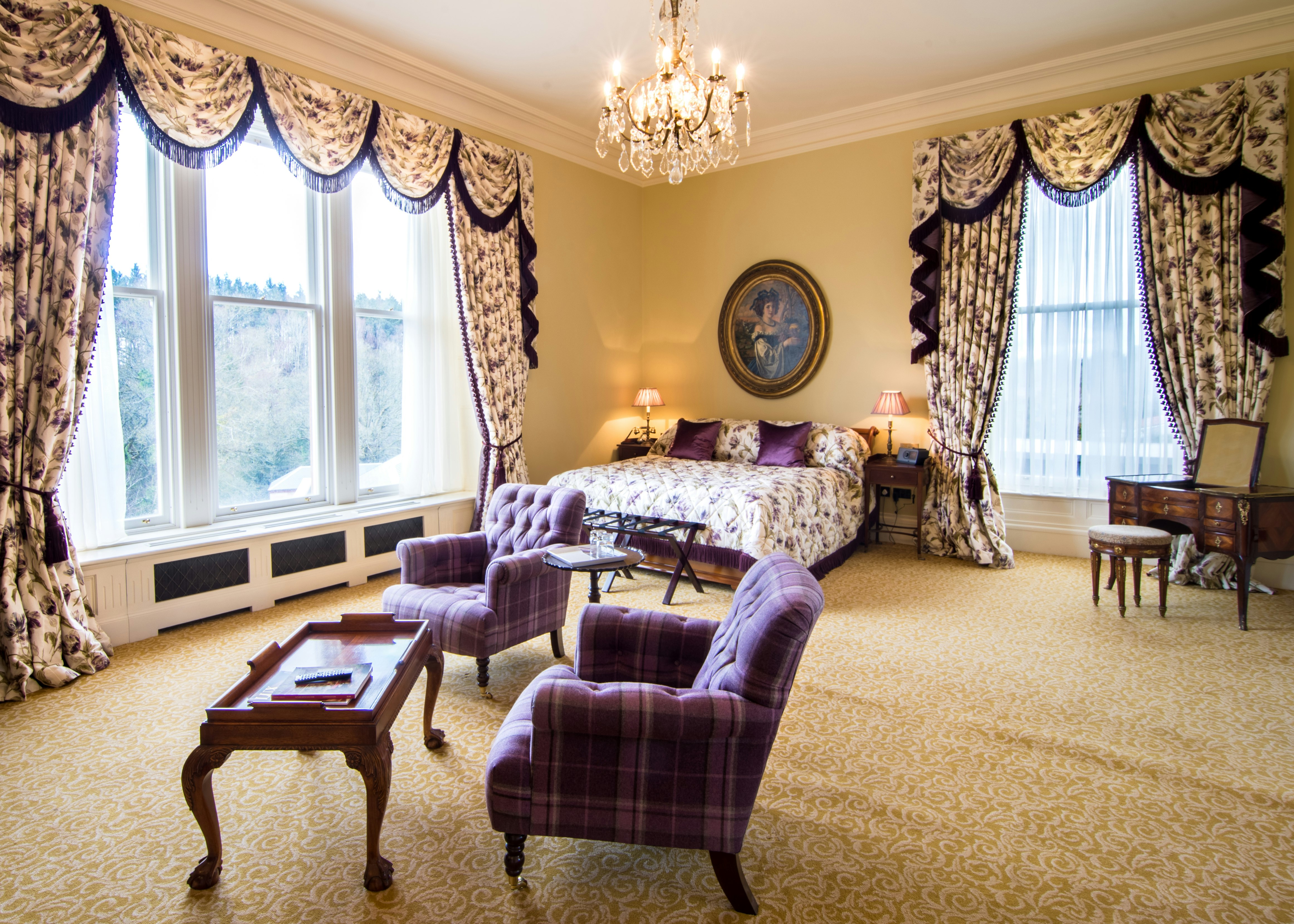 Castle Large Double - Bedroom