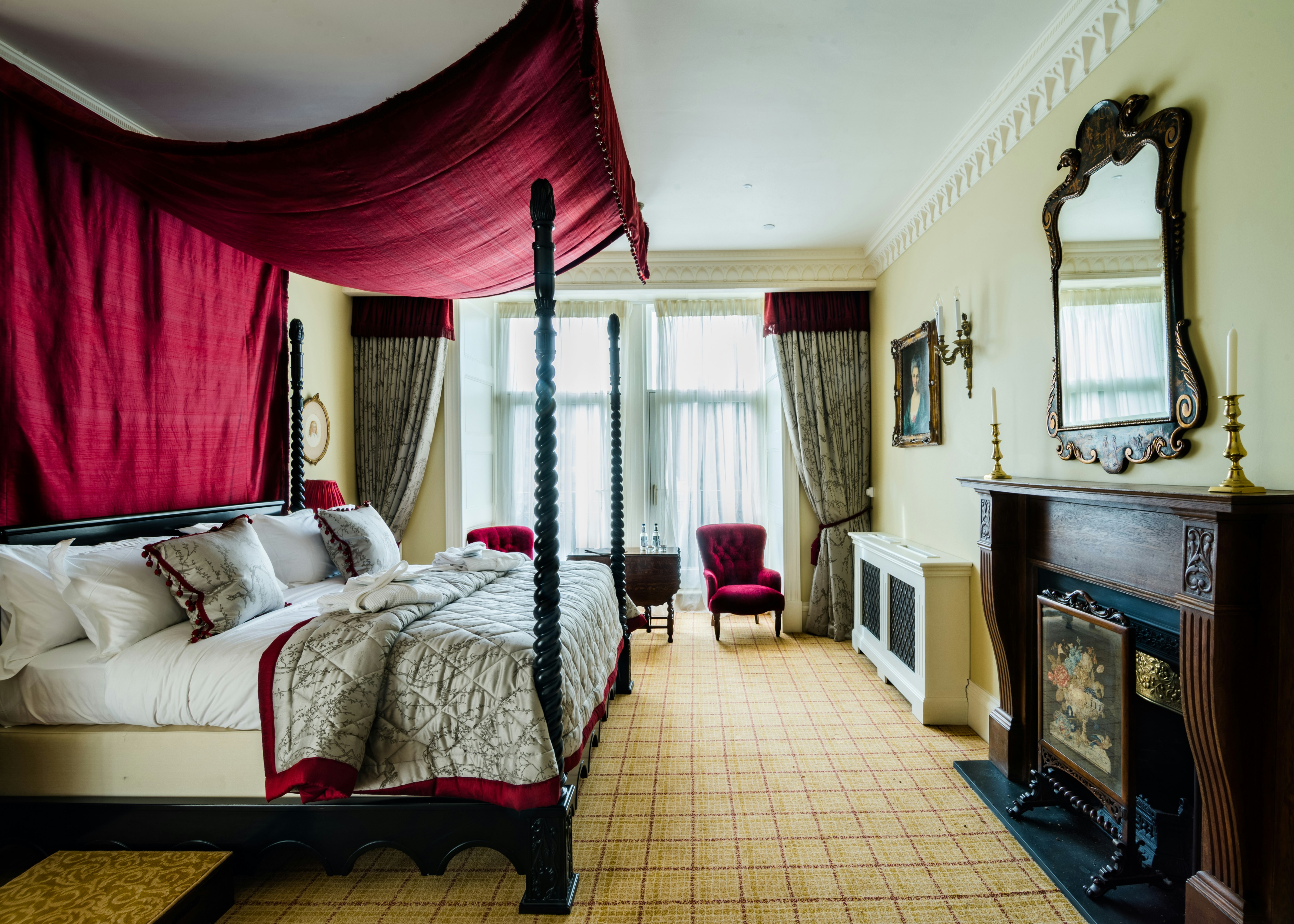 Castle Tower Suite - Bedroom