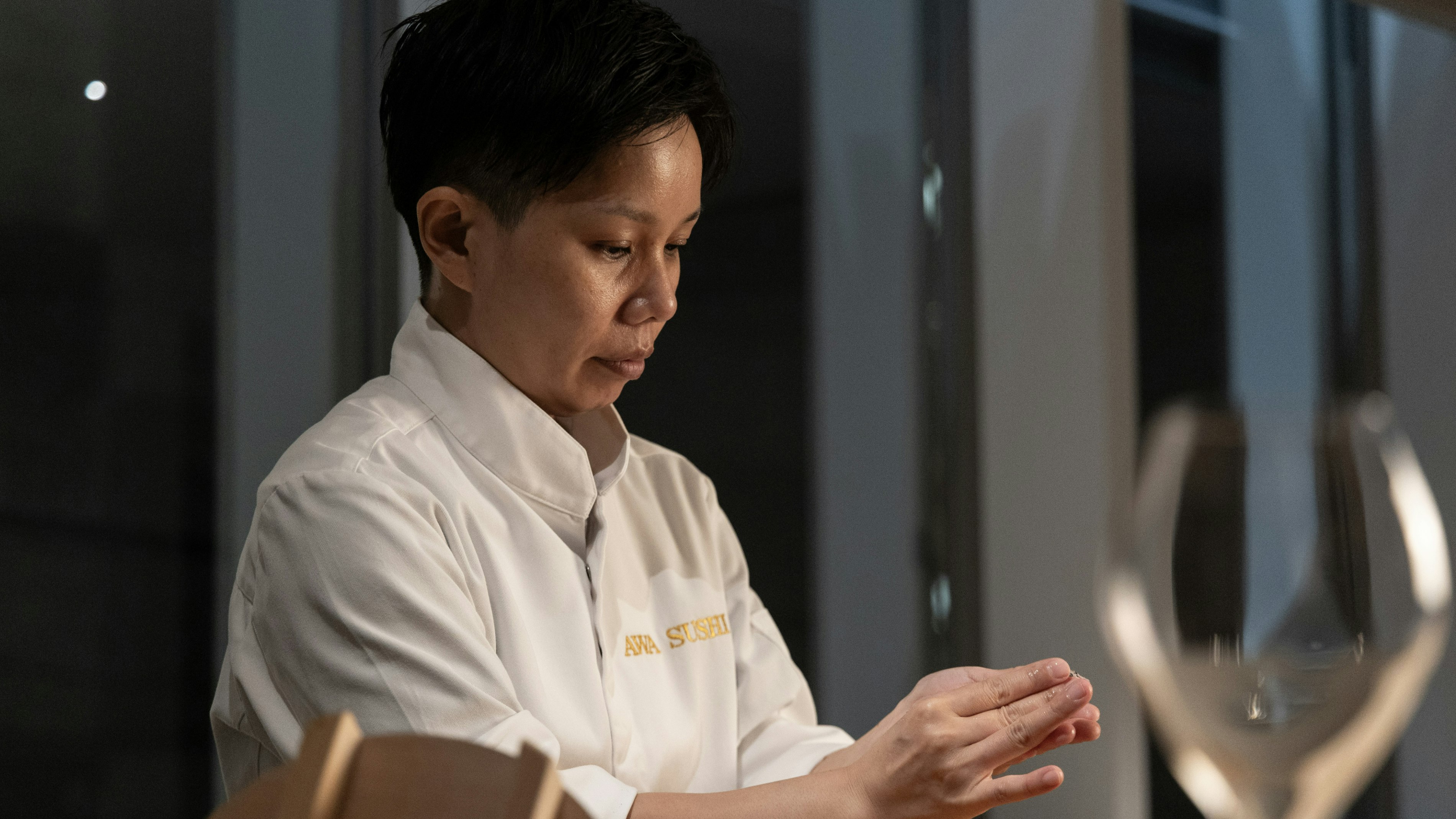 Awa Sushi _ A Master at Work