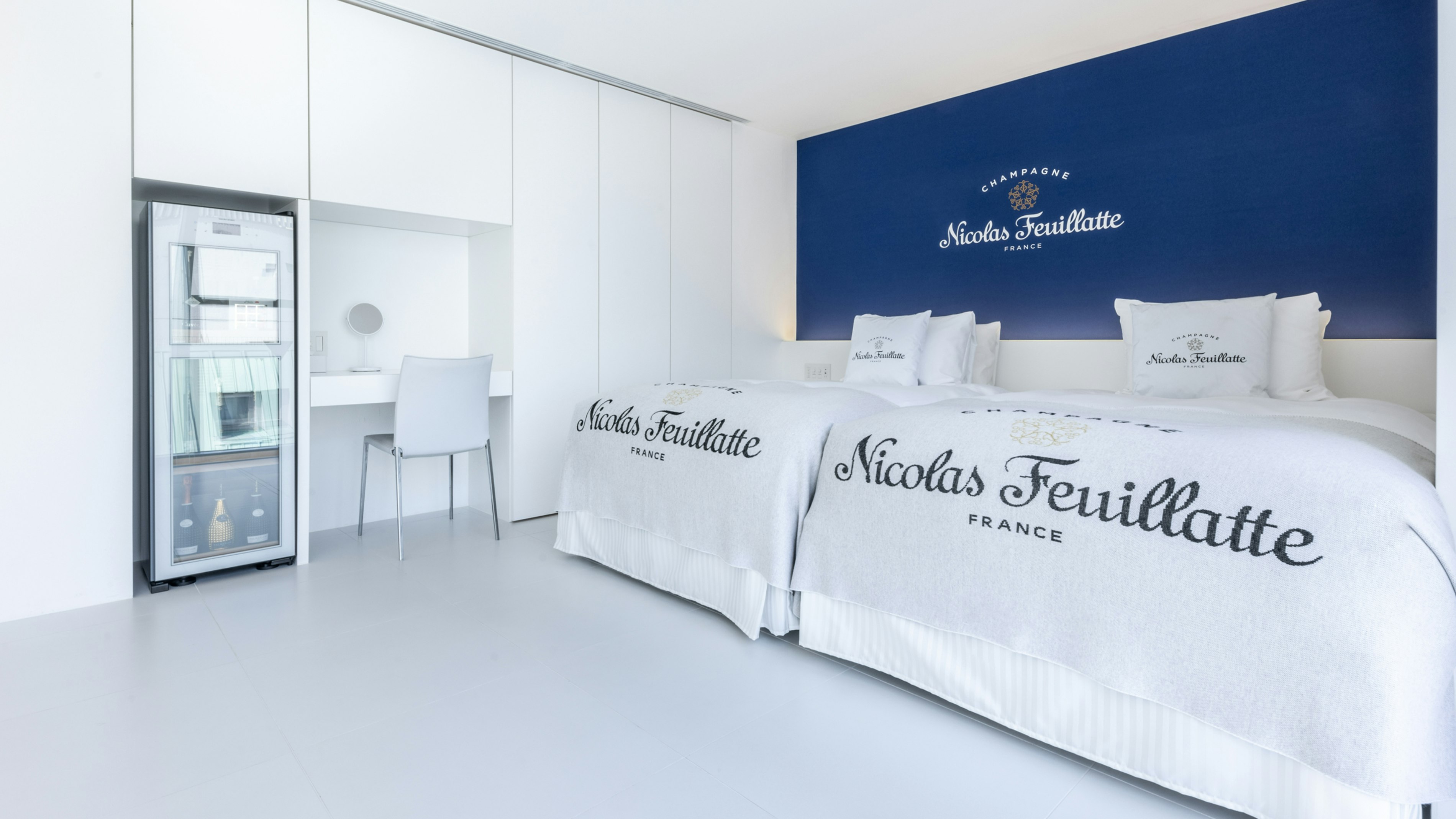 Deluxe Twin Room (9F Nicolas Fiat)