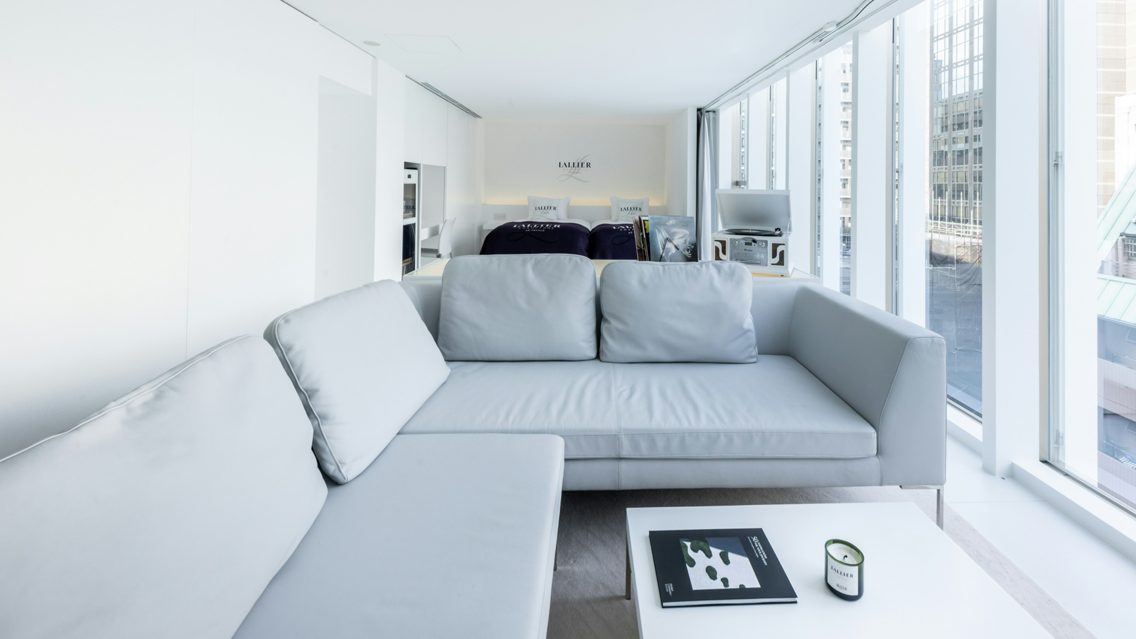 Deluxe Twin Room (8F Rallier)