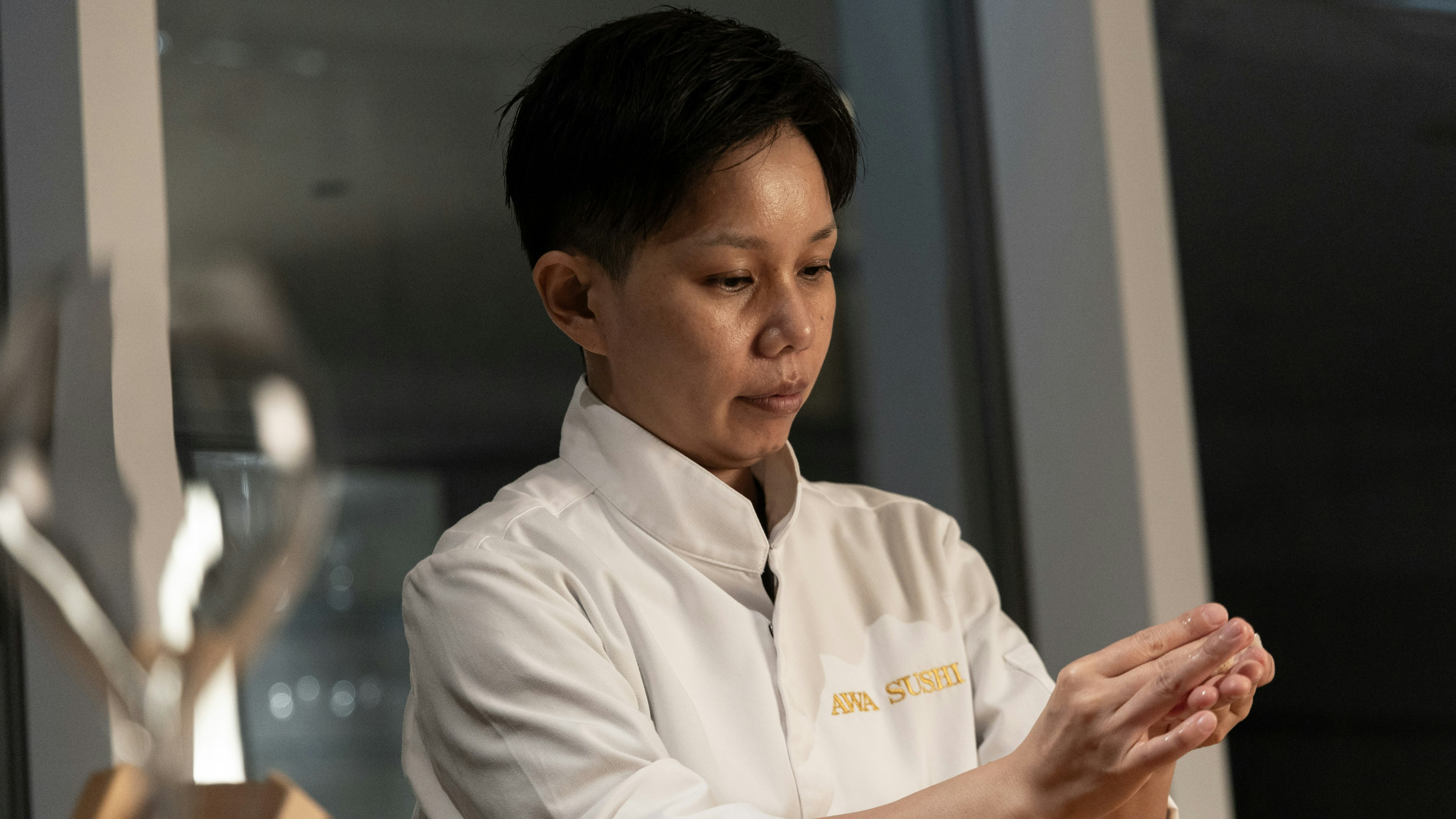 Awa Sushi _ A Master at Work