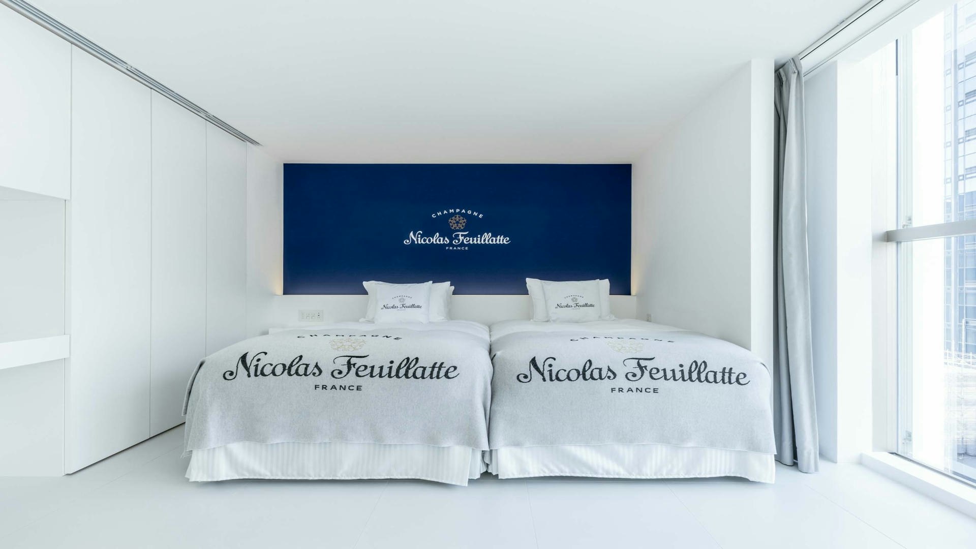 Deluxe Twin Room (9F Nicolas Fiat)