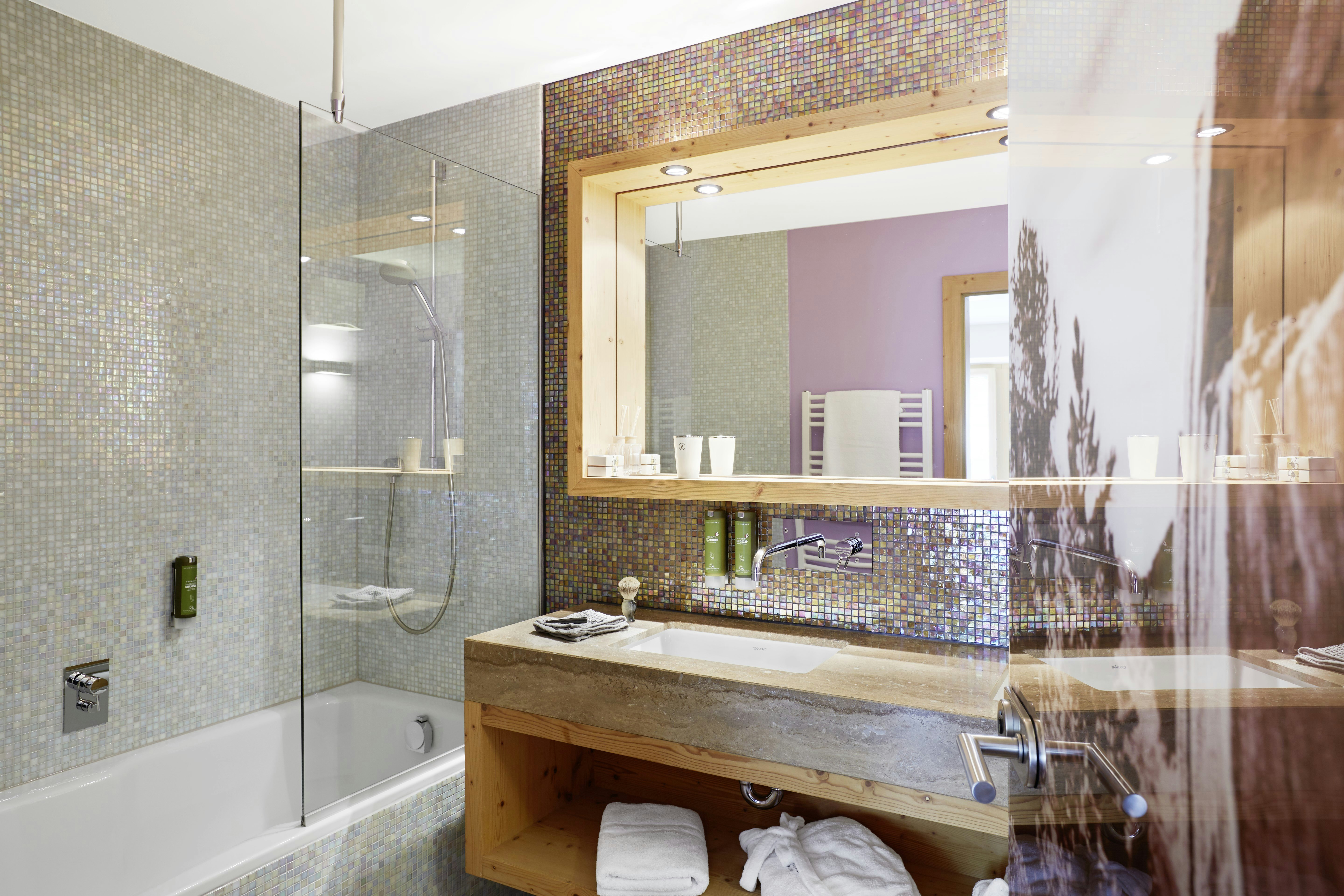 One-Bedroom Suite - Bathroom