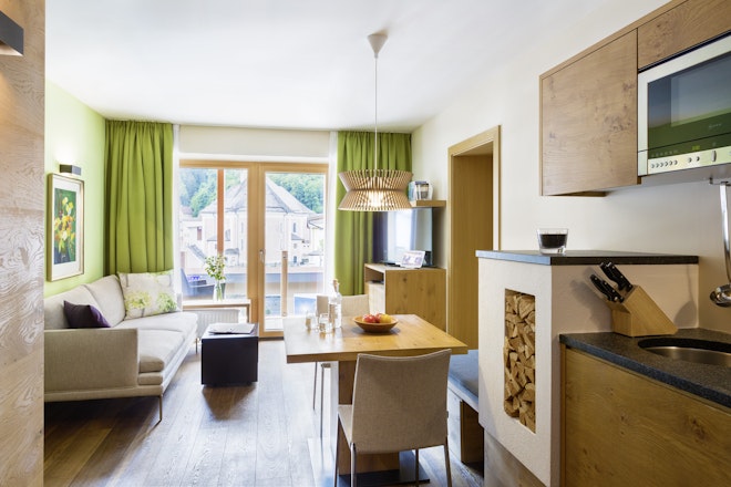 One-Bedroom Suite - Living room